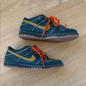 Nike Dunk Low 'Seaweed Ochre
Khaki' Big Kids' Shoes boys size 4.5
